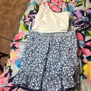 blue&white outfit